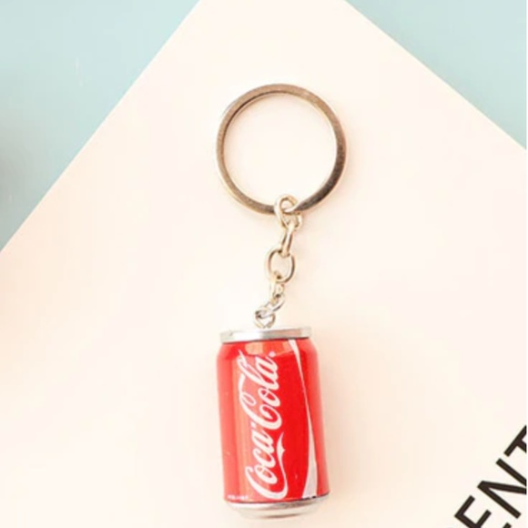 Accessories - NWT Metal Cocoa Cola Coke Can Keyring key chain